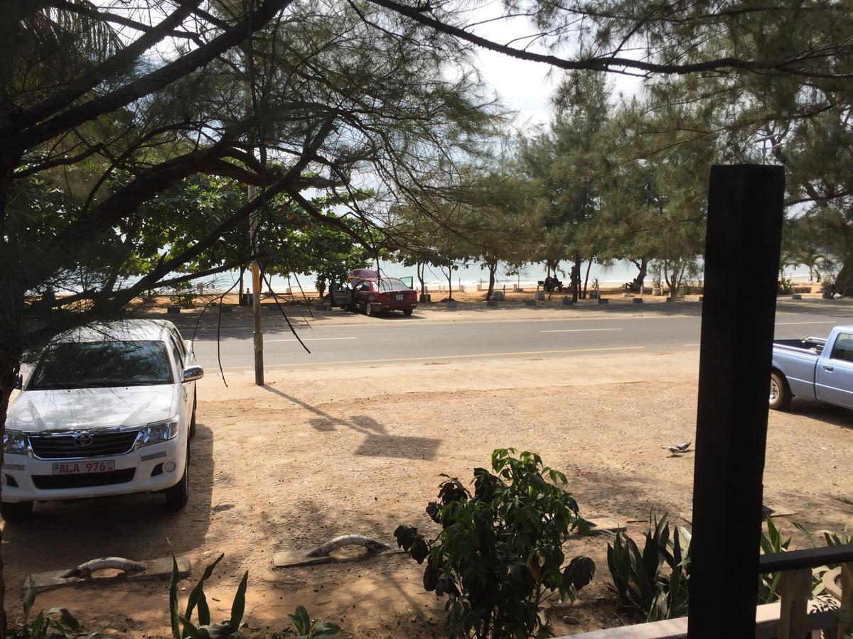 The Family Kingdom Resort Freetown Buitenkant foto