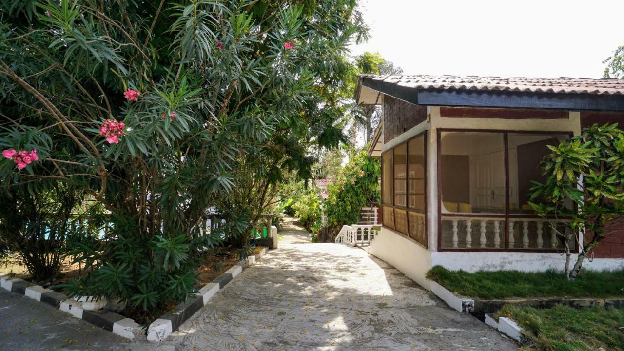 The Family Kingdom Resort Freetown Buitenkant foto